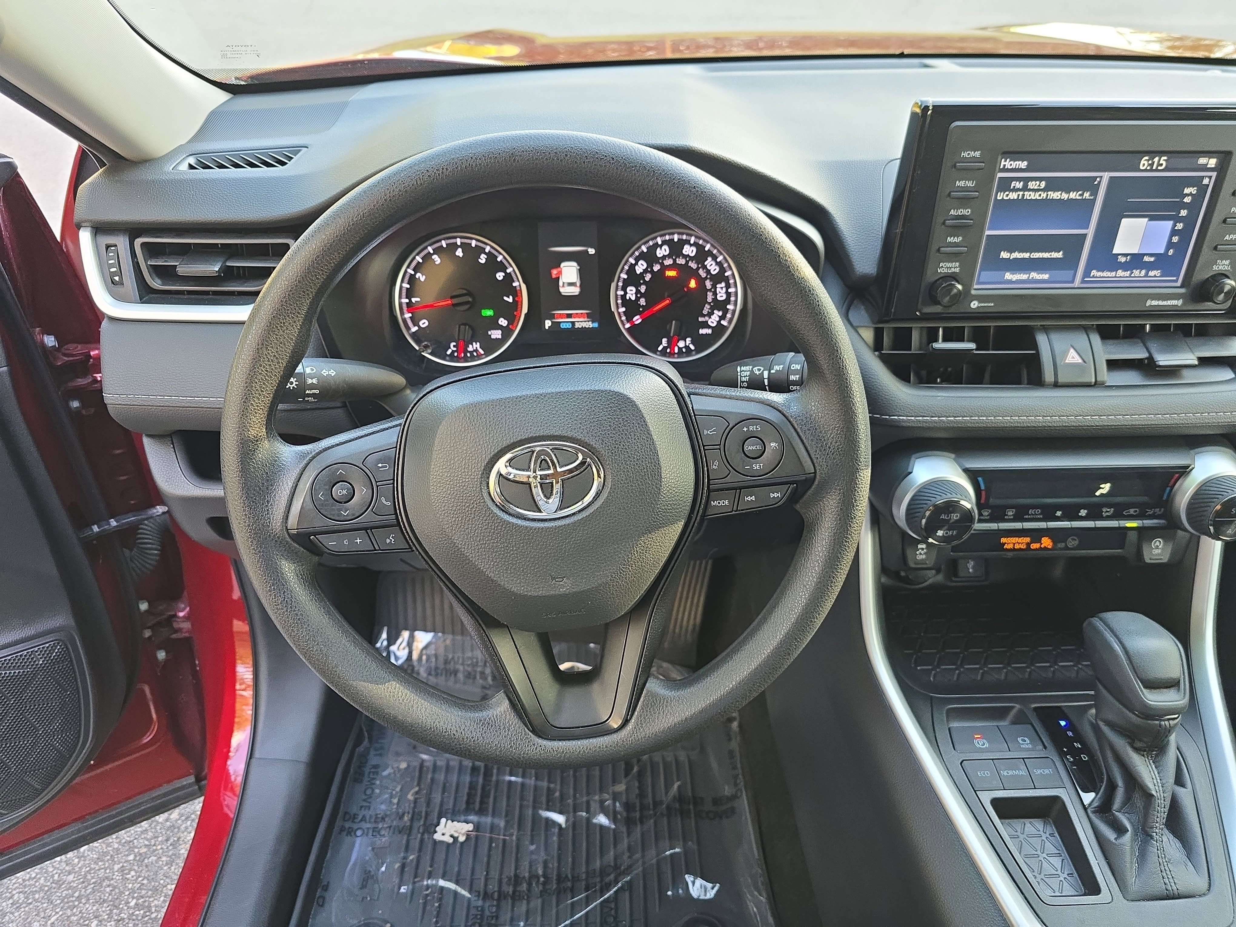 Used 2022 Toyota RAV4 XLE image 15