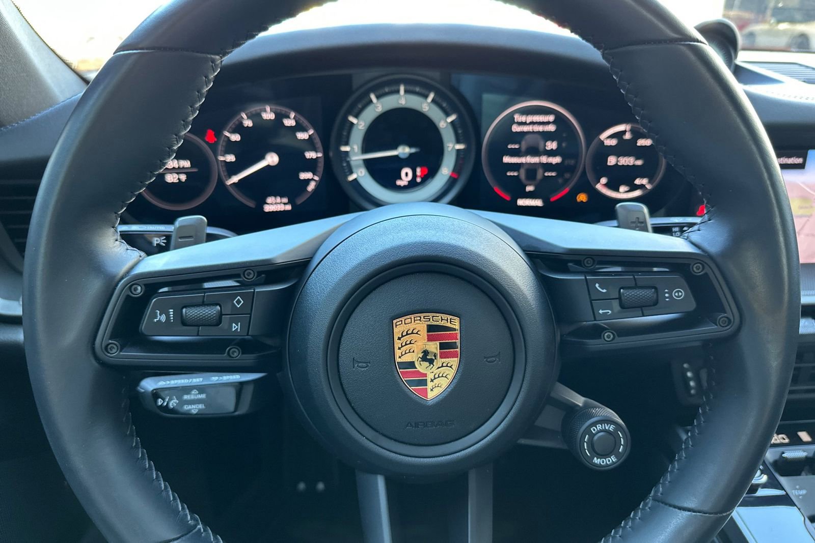 Certified 2022 Porsche 911 Carrera image 28