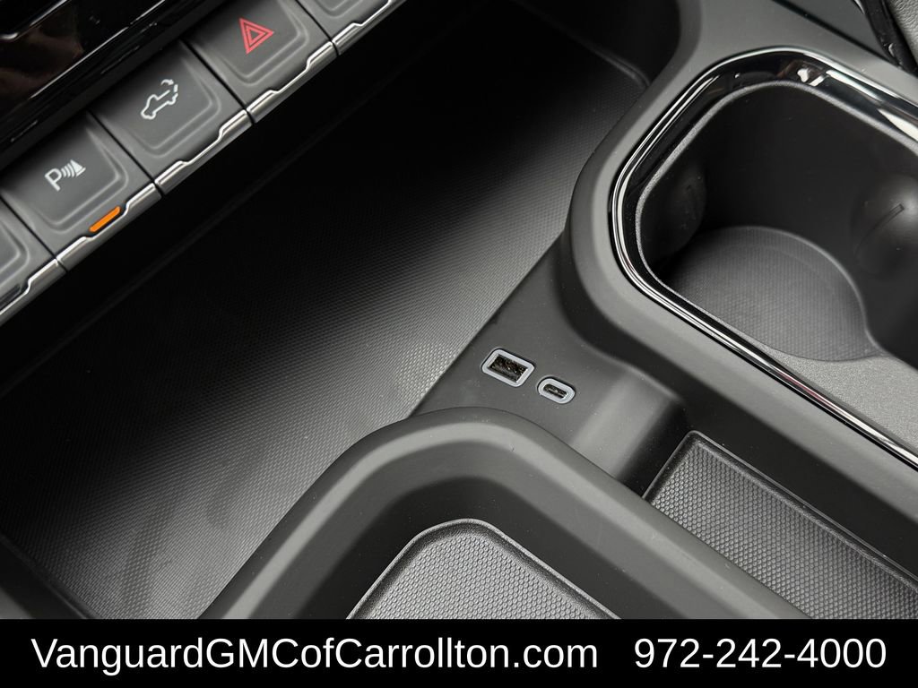 New 2026 GMC Sierra 2500 AT4 w/ AT4 Premium Plus Package AWD/4WD image 18