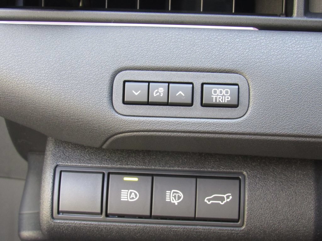 New 2026 Toyota bZ FWD image 34