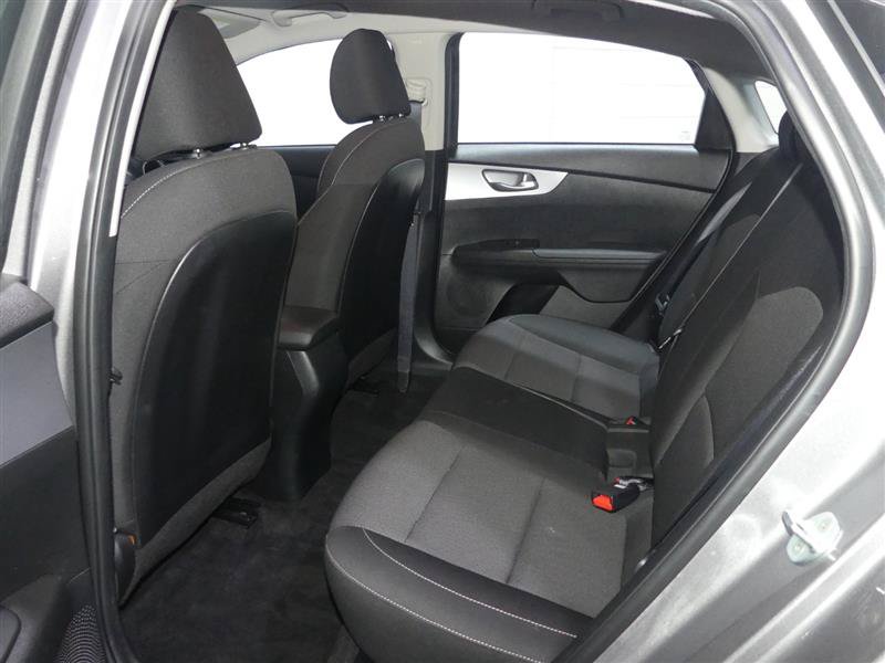 Used 2023 Kia Forte LXS w/ LXS Technology Package FWD image 27