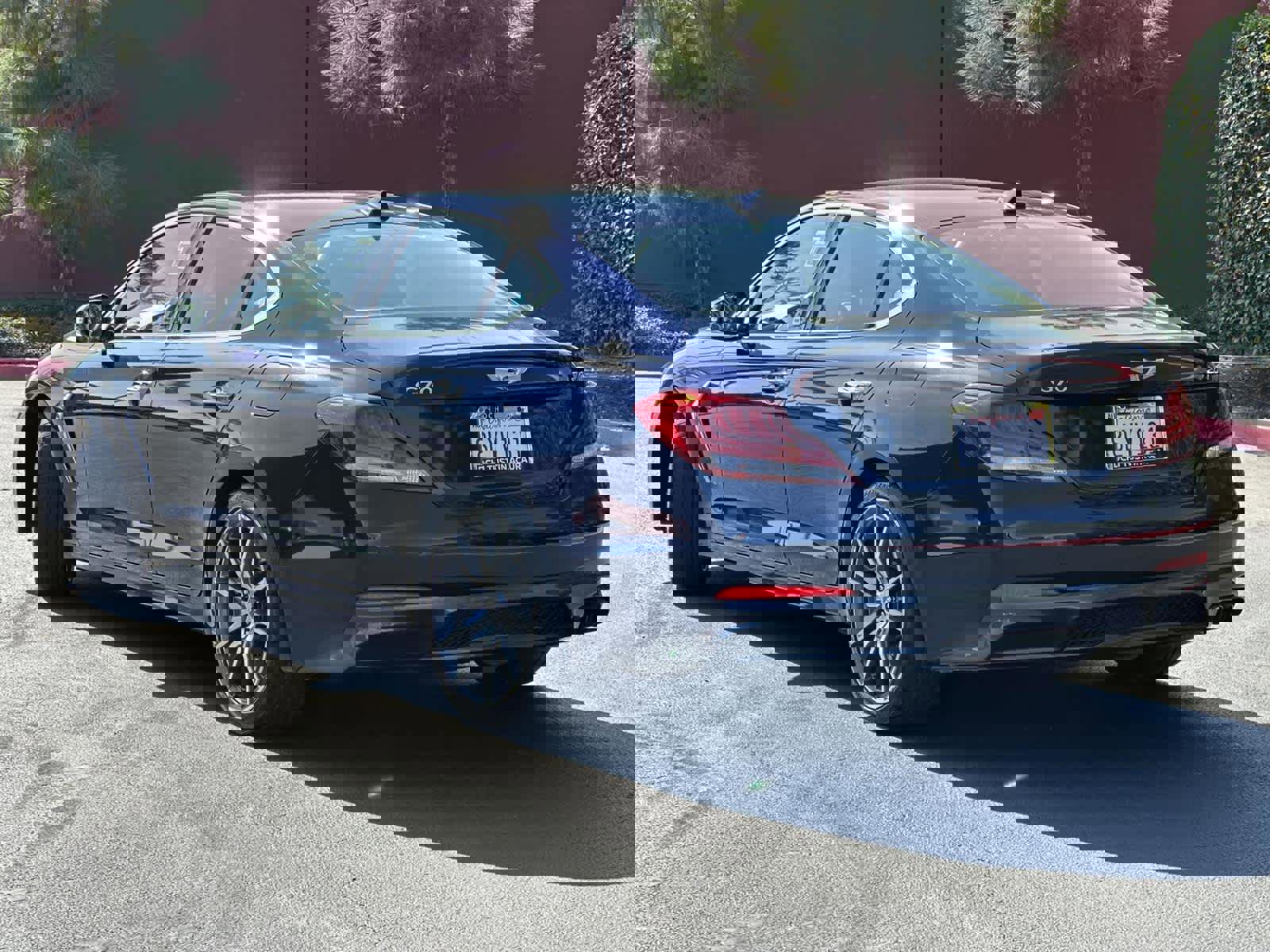 Used 2019 Genesis G70 2.0T Sport image 4