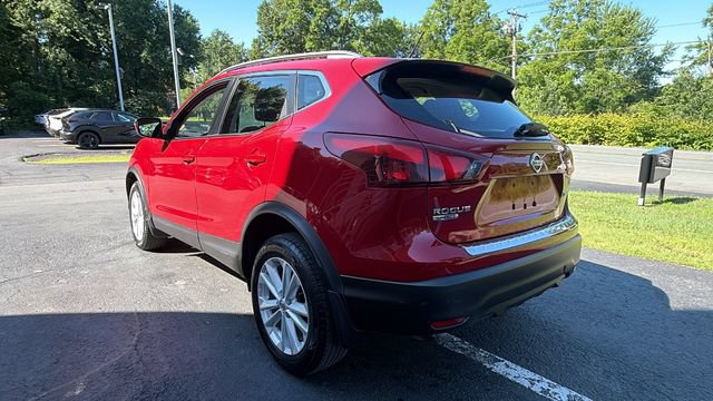 Used 2018 Nissan Rogue Sport SV w/ SV All-Weather Package AWD/4WD image 7