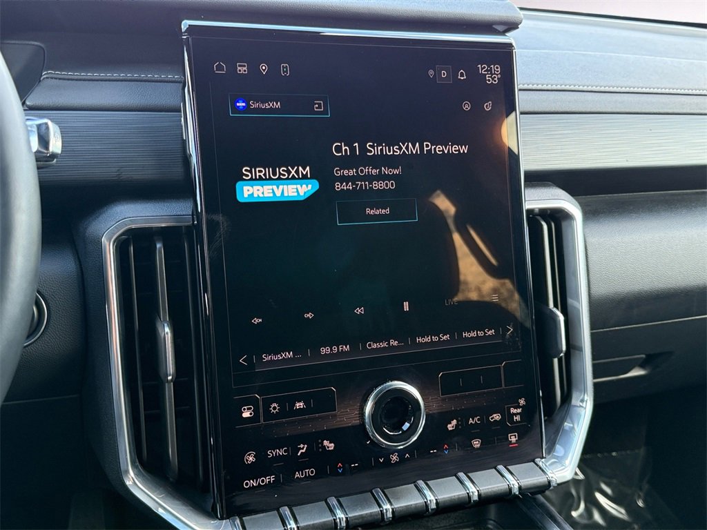 Used 2025 GMC Acadia Elevation image 14