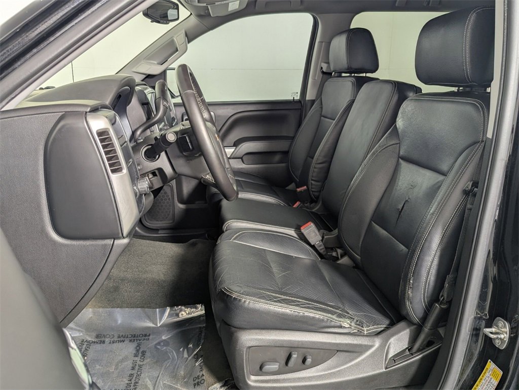 Used 2018 Chevrolet Silverado 1500 LT w/ All Star Edition image 12