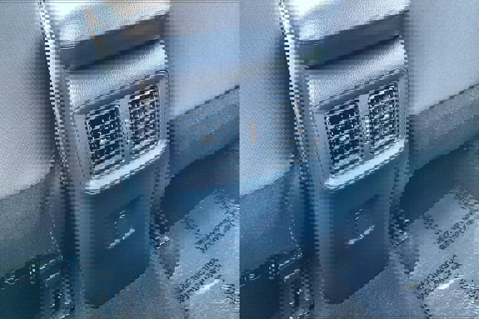 Used 2024 Toyota RAV4 LE image 32