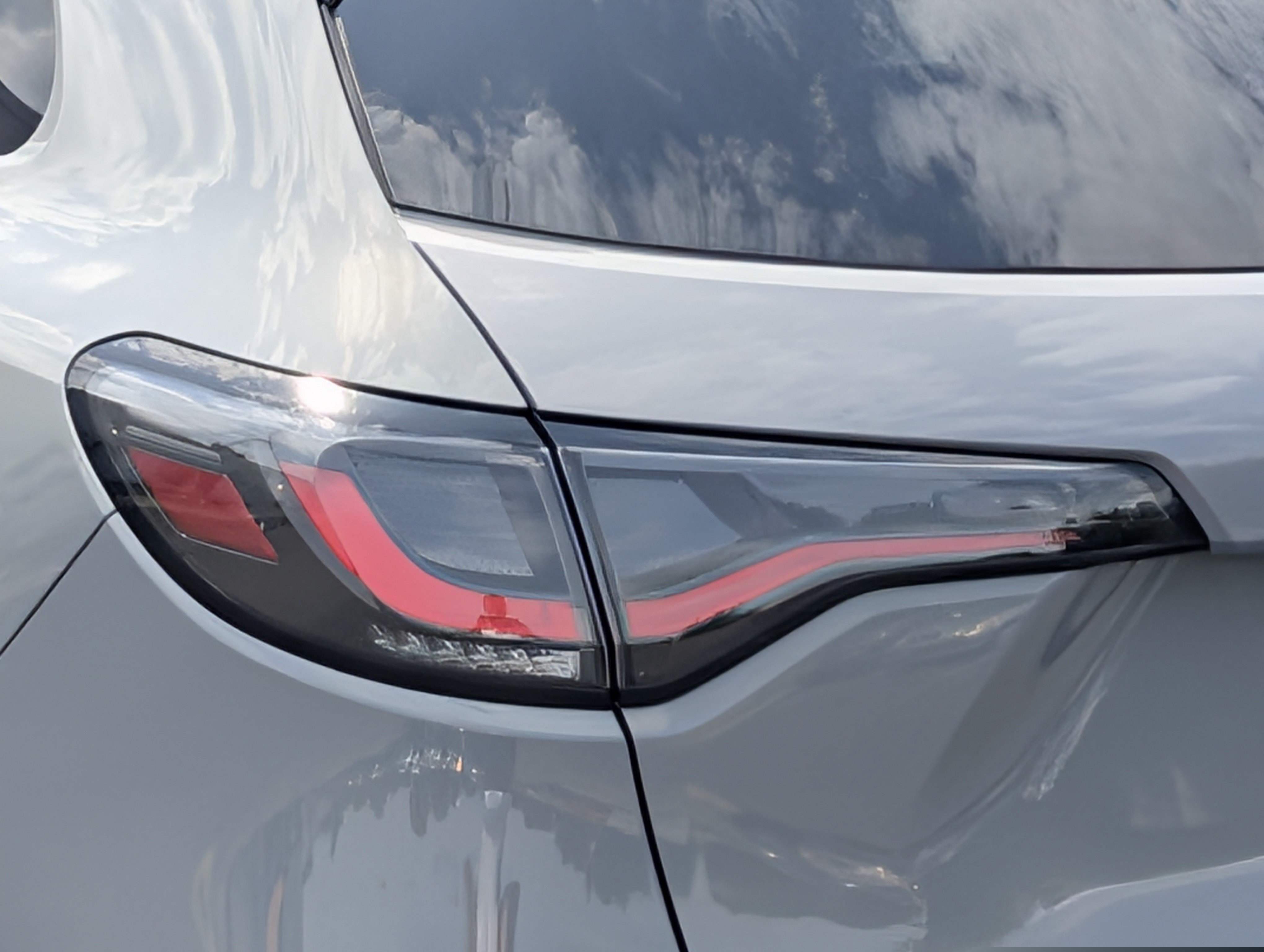 Used 2024 Honda HR-V Sport image 17