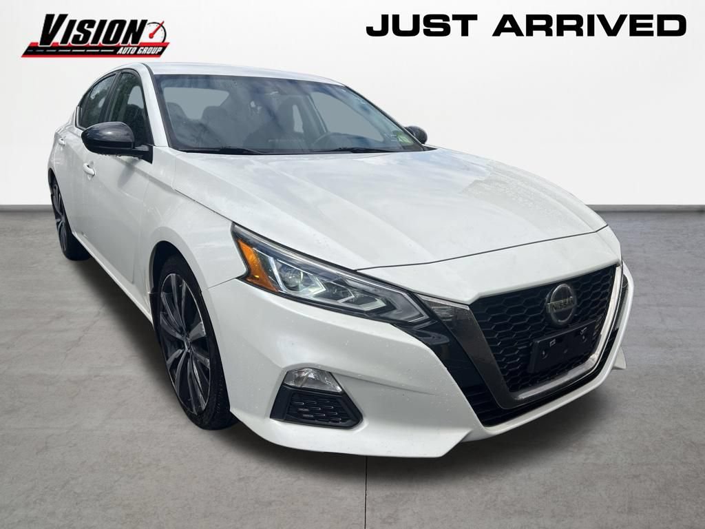 Used 2019 Nissan Altima 2.5 SR FWD video 2