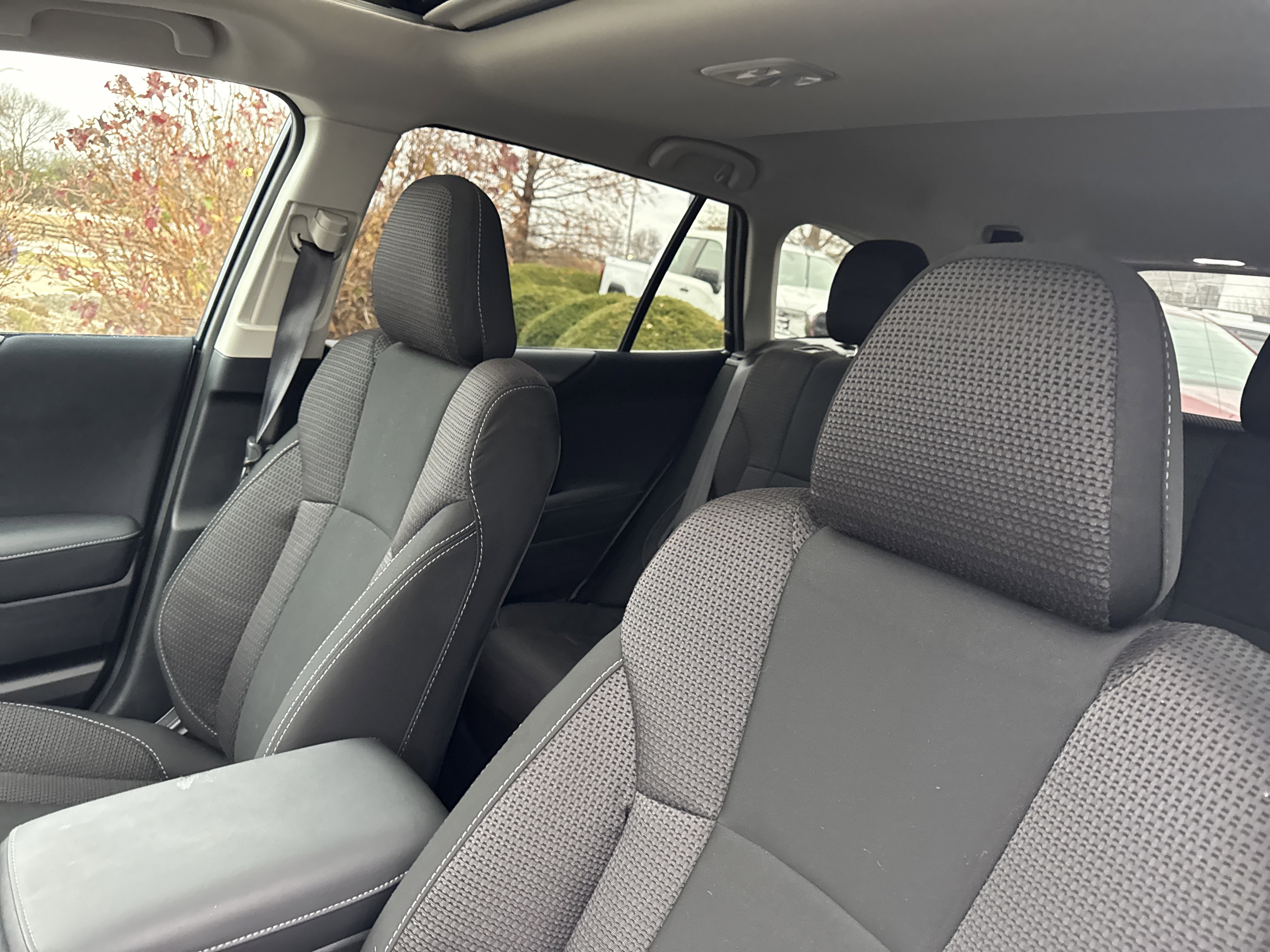 Certified 2025 Subaru Outback Premium w/ Popular Package #1A image 19