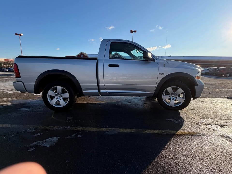 Used 2011 RAM 1500 Express image 4