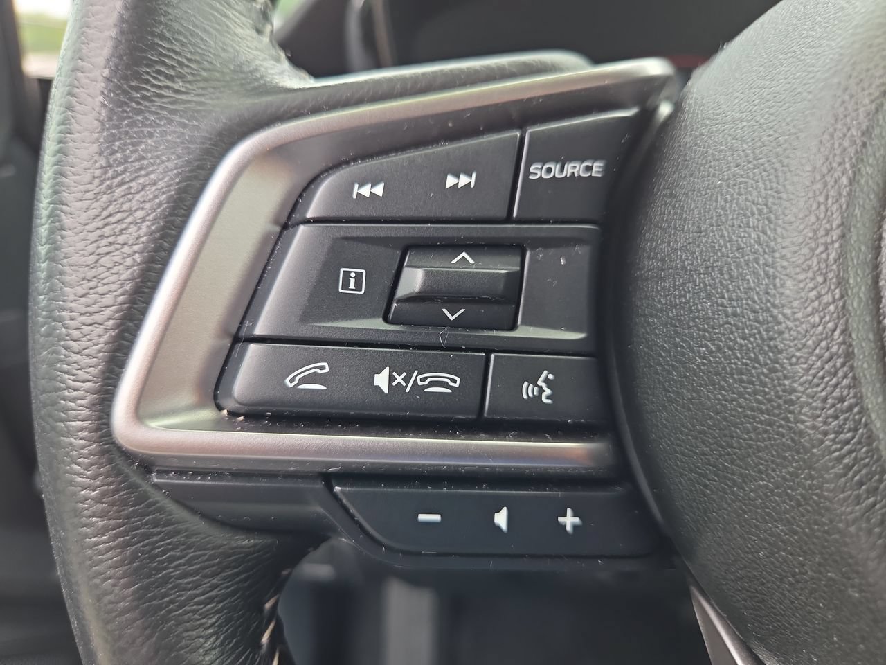 Certified 2025 Subaru Legacy Premium AWD/4WD image 27