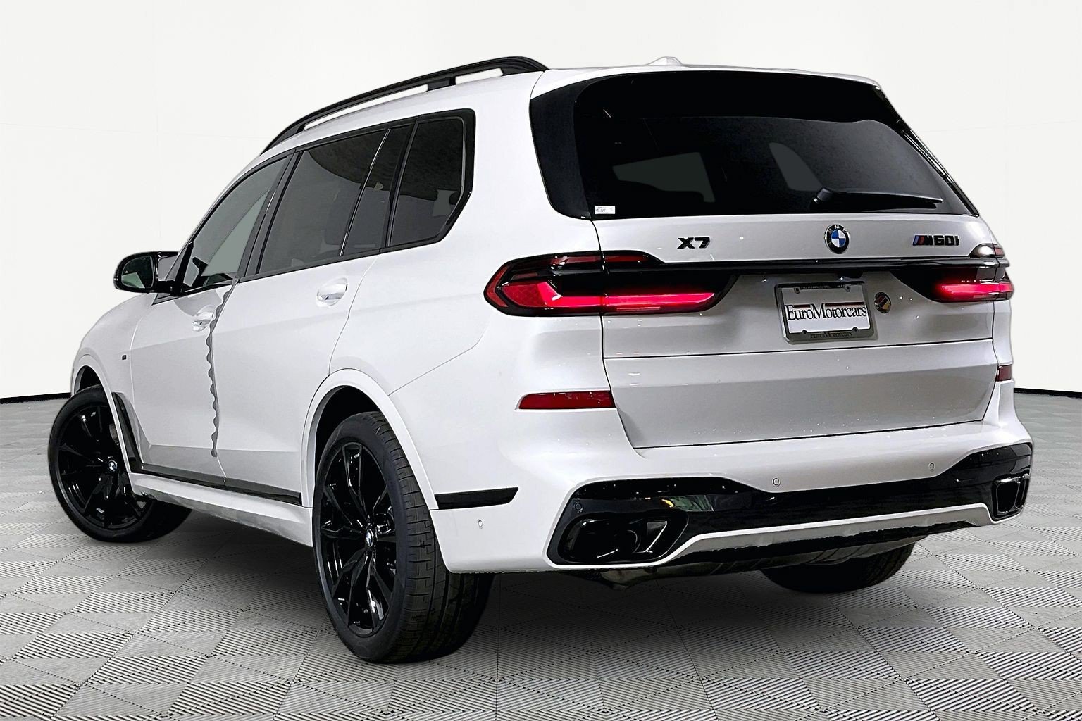New 2027 BMW X7 M60i AWD/4WD image 4