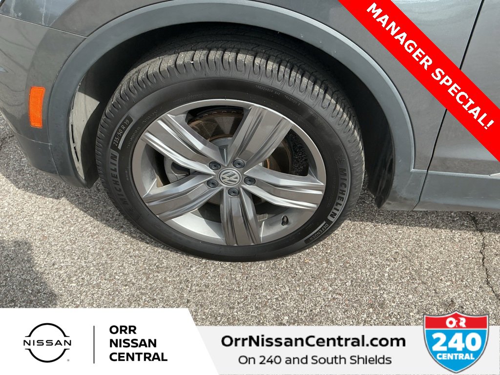 Used 2021 Volkswagen Tiguan SEL image 9