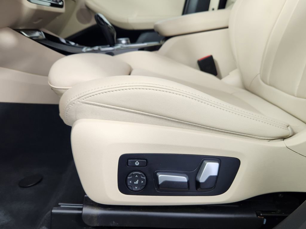 Used 2020 BMW X3 xDrive30i w/ Convenience Package image 11