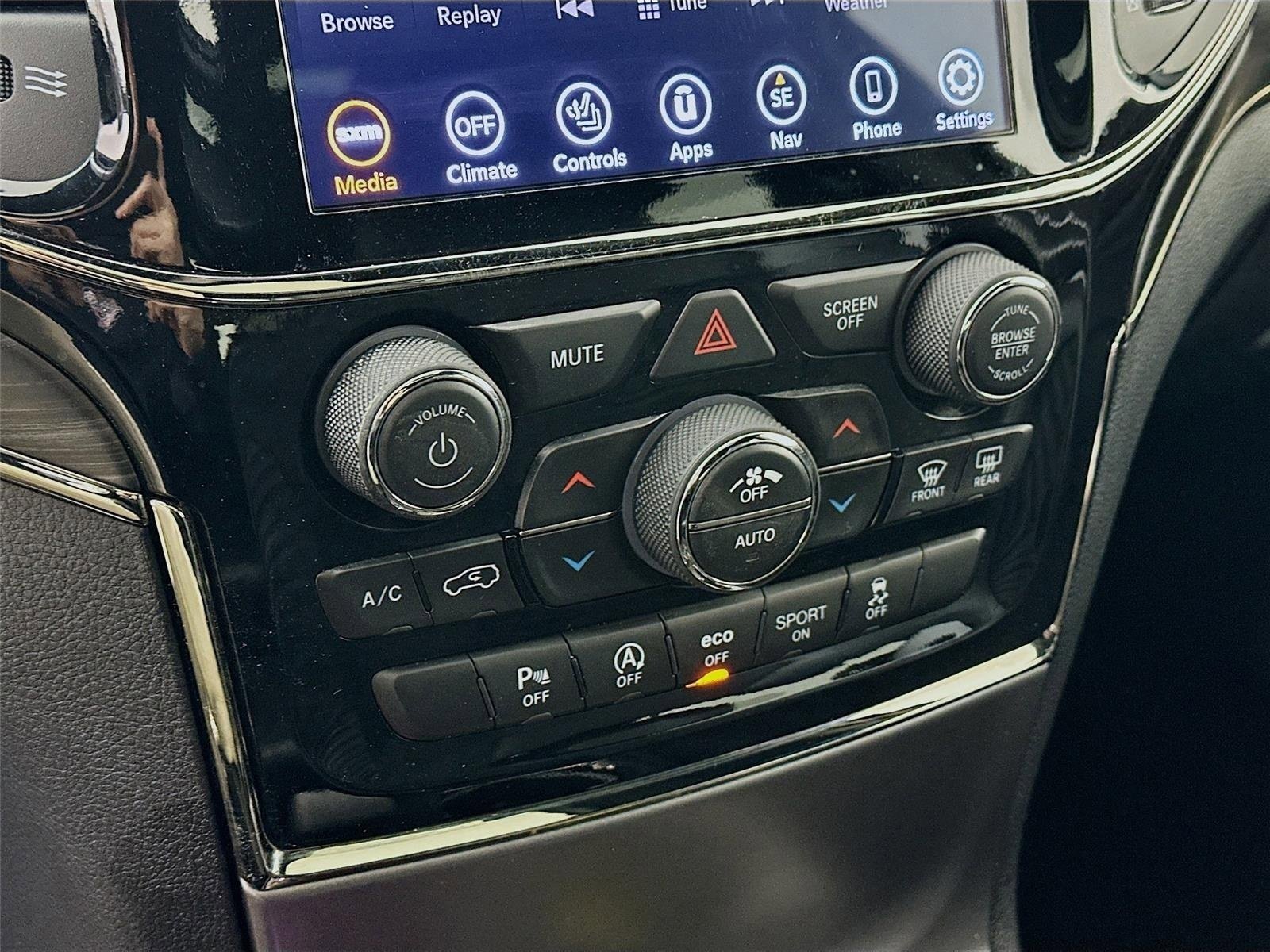 Used 2020 Jeep Grand Cherokee Limited X image 21