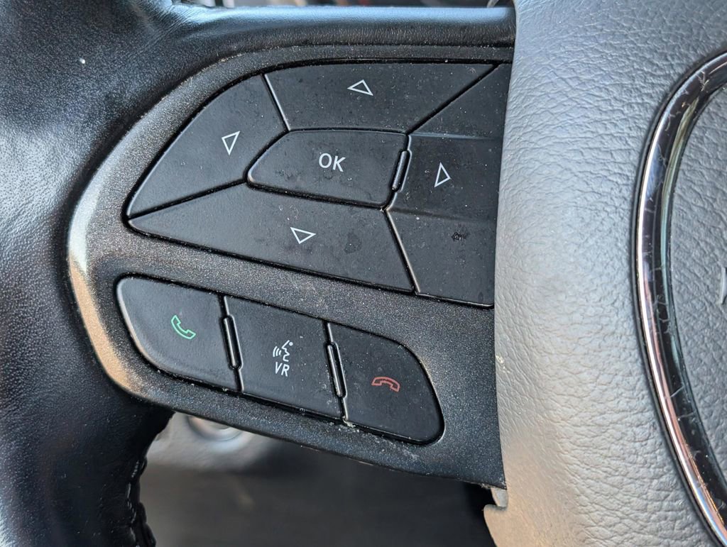 Used 2021 Dodge Challenger SXT image 17