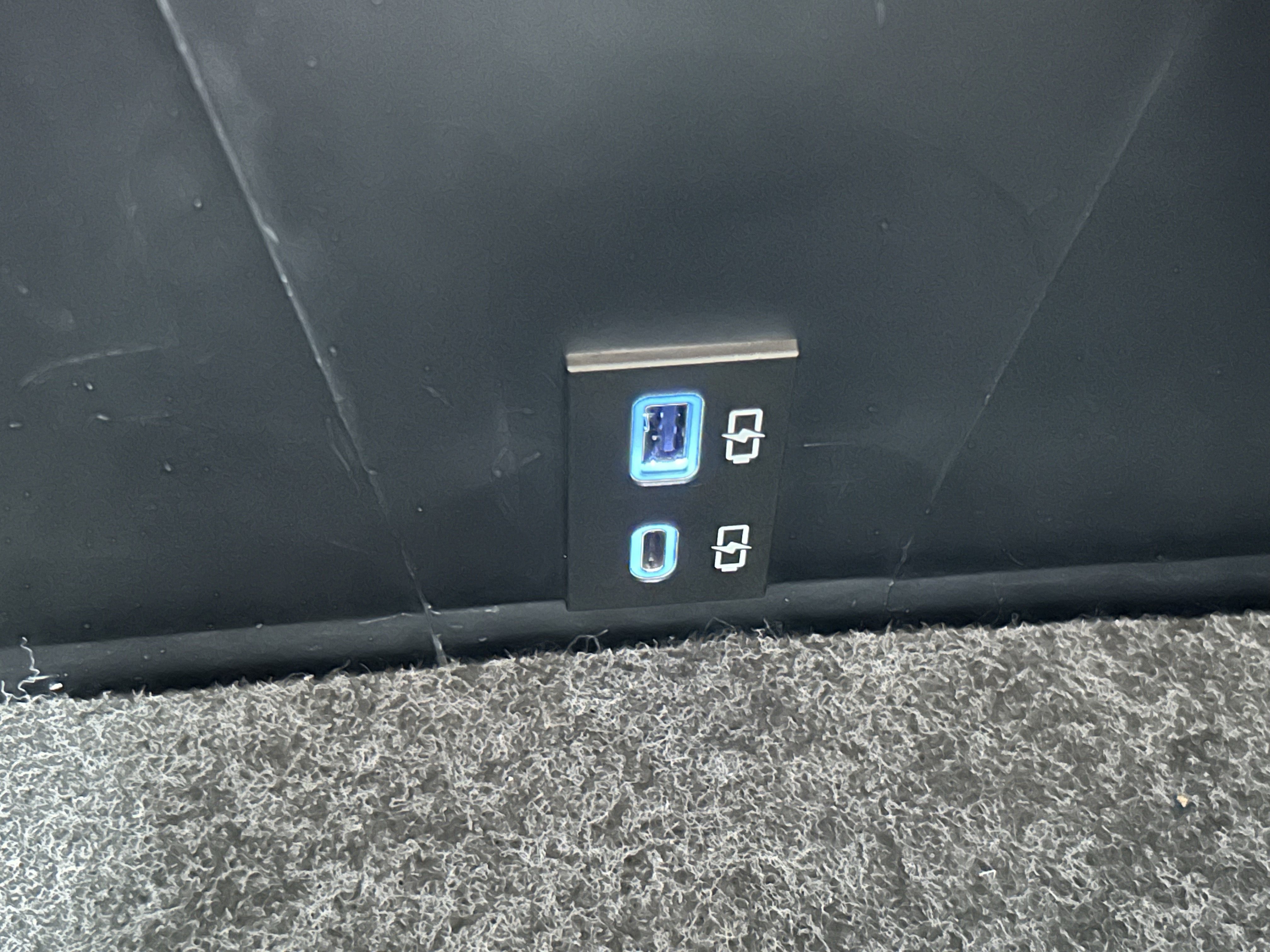 Used 2022 Toyota Tacoma SR image 30