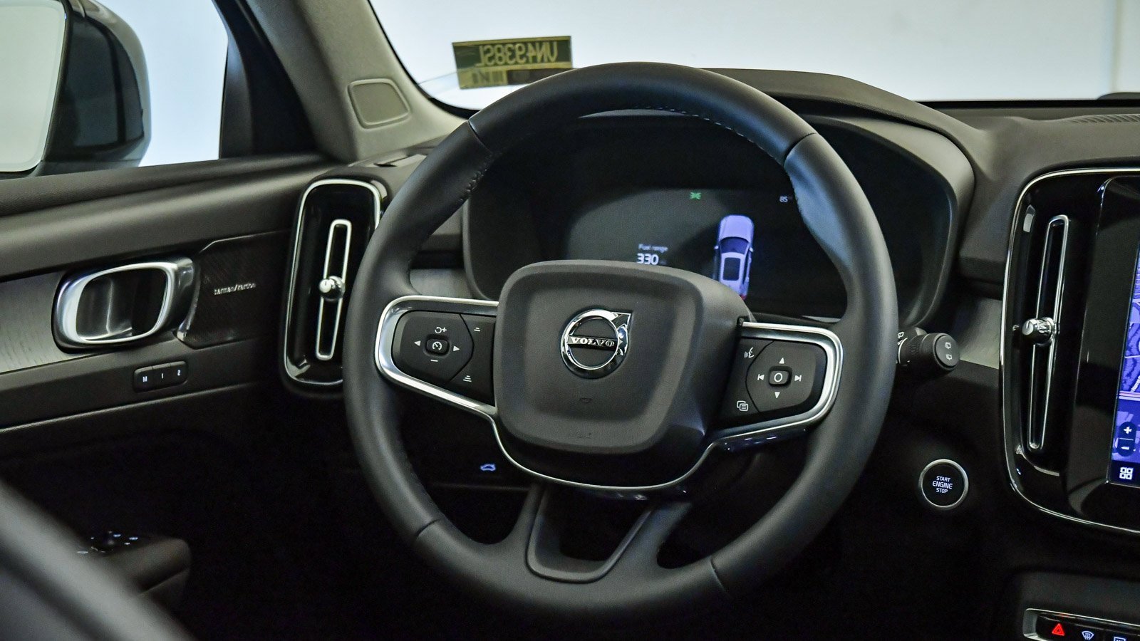 Certified 2025 Volvo XC40 B5 Plus w/ Climate Package image 13