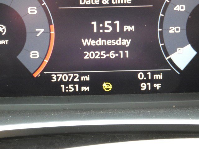 Used 2022 Audi Q3 2.0T Premium image 8