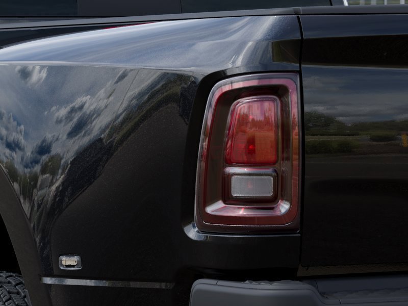 New 2027 RAM 3500 Tradesman AWD/4WD image 9