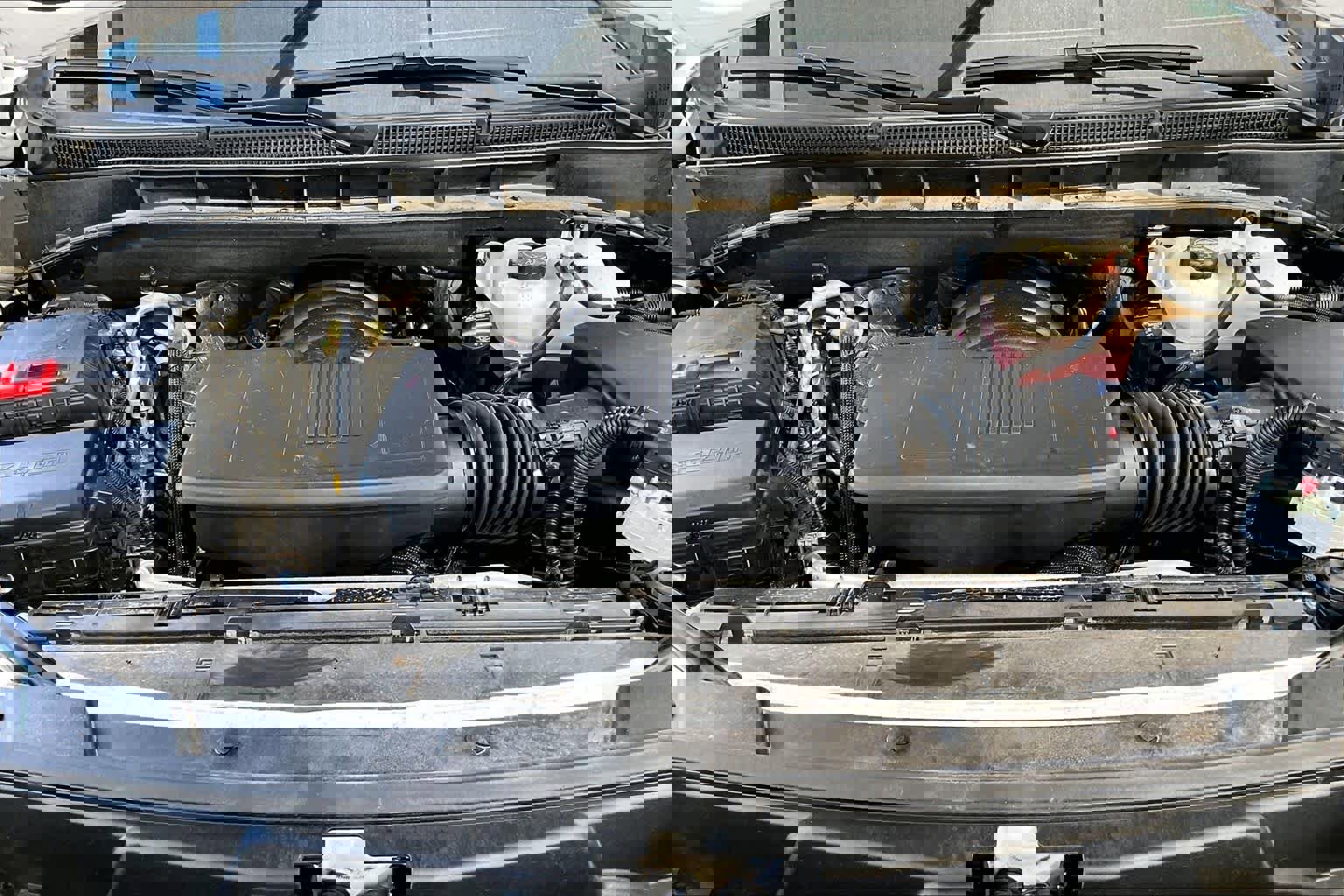 Used 2025 GMC Yukon XL Denali w/ Sun & Power Step Package image 32