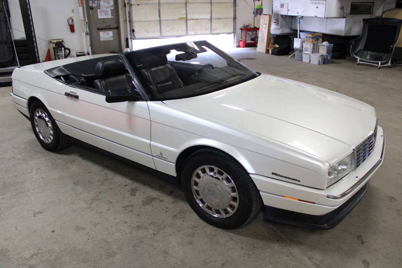 Used 1993 Cadillac Allante FWD image 34