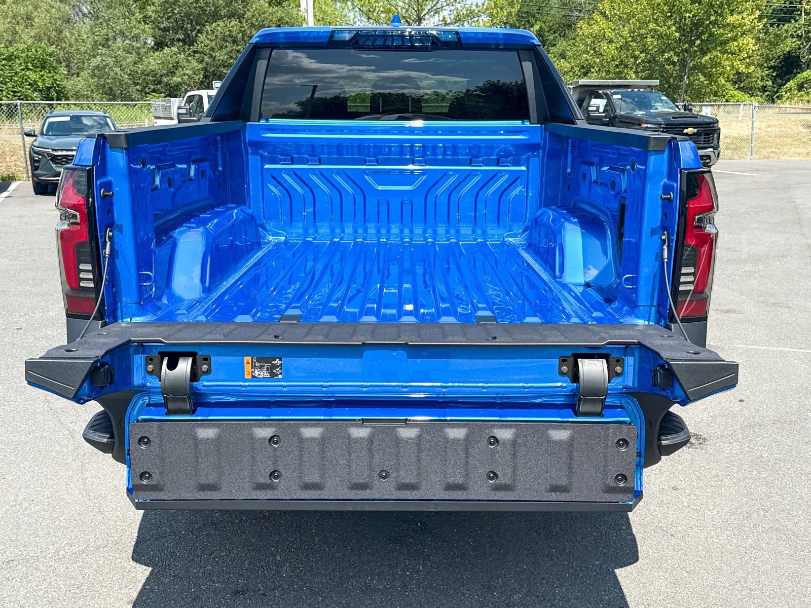 New 2026 Chevrolet Silverado EV Trail Boss w/ Plus Package AWD/4WD image 24