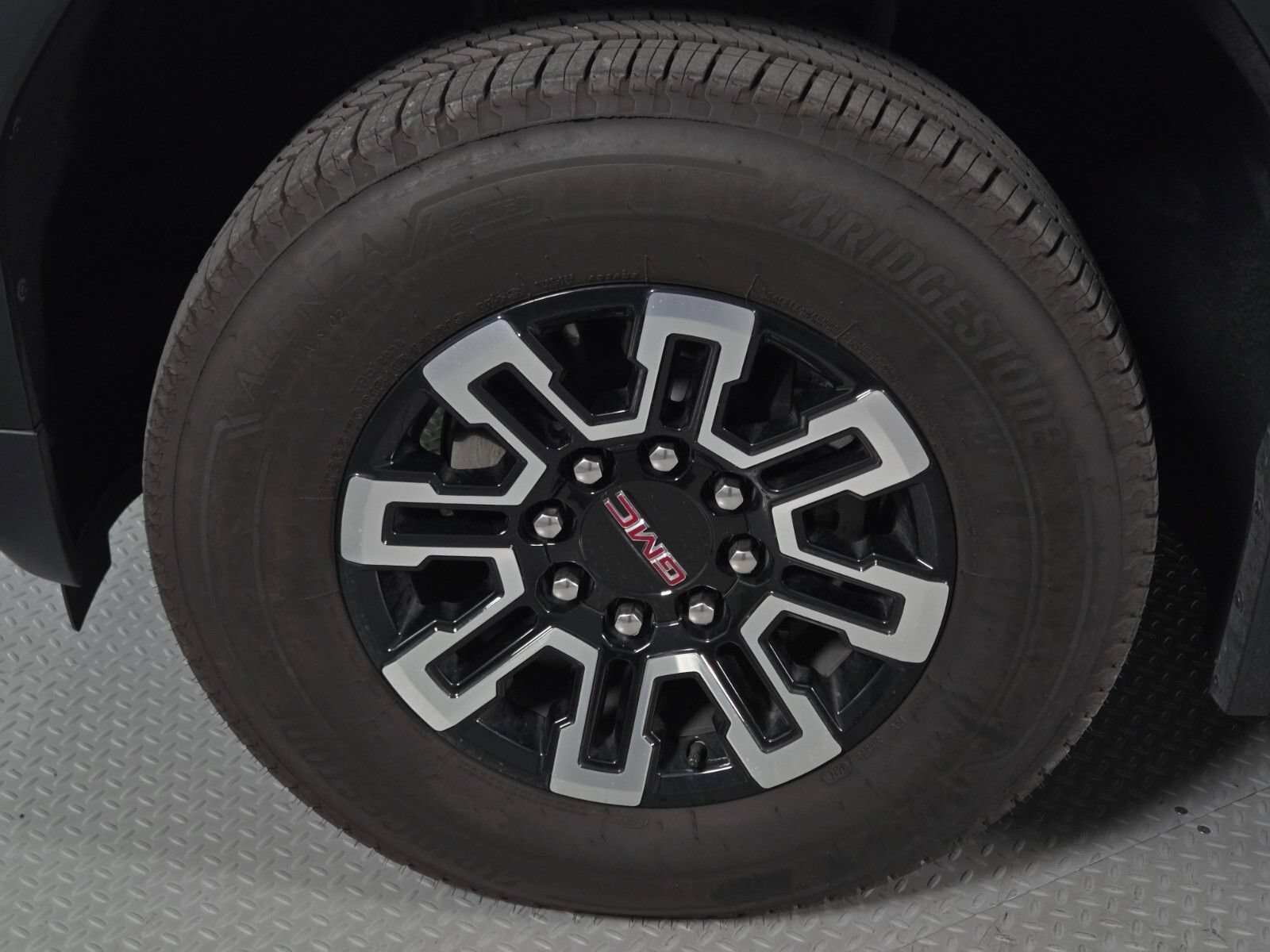 Used 2026 GMC Sierra EV Elevation AWD/4WD image 9
