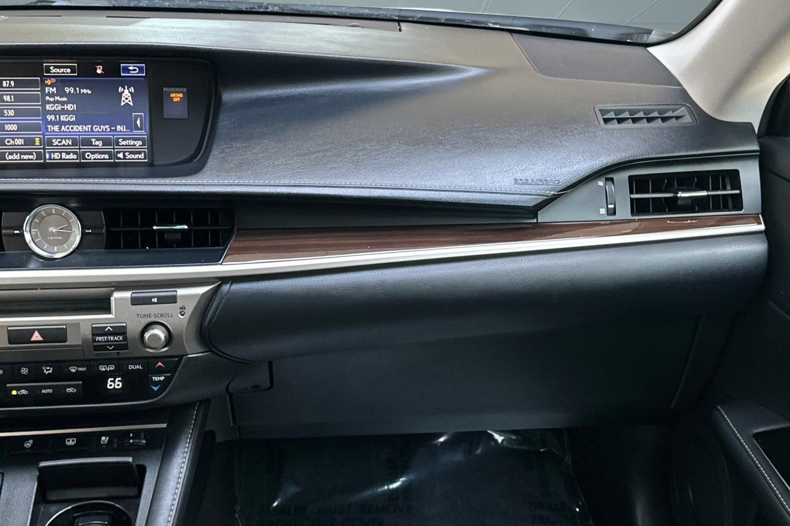 Used 2016 Lexus ES 350 F Sport w/ Luxury Package w/Wood Trim FWD image 22