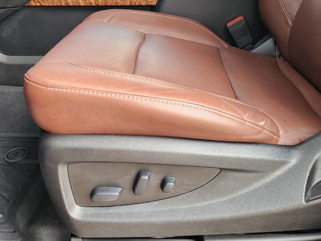 Used 2020 Chevrolet Tahoe Premier w/ Premier Plus Edition RWD image 23
