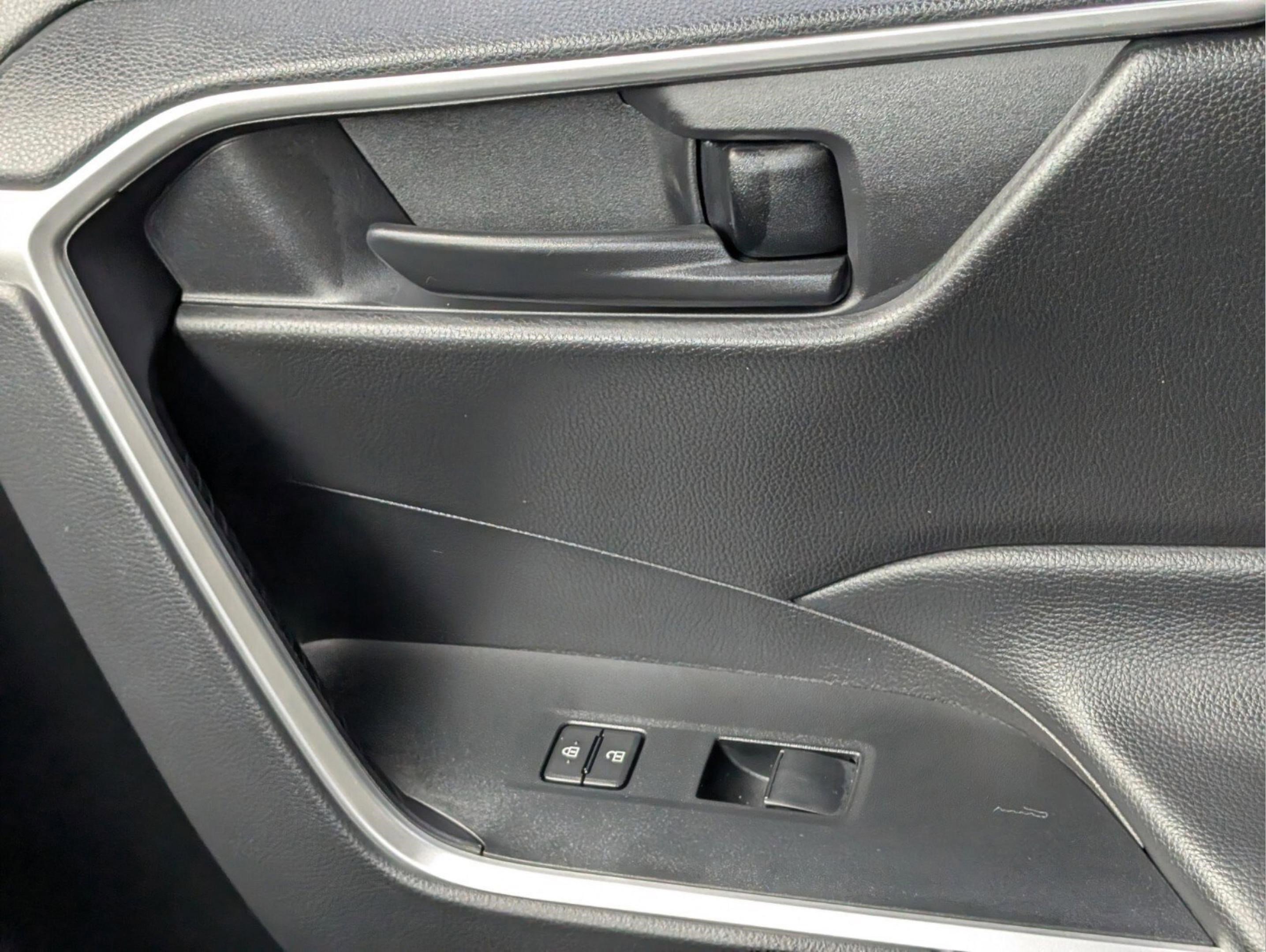 Used 2024 Toyota RAV4 LE image 44