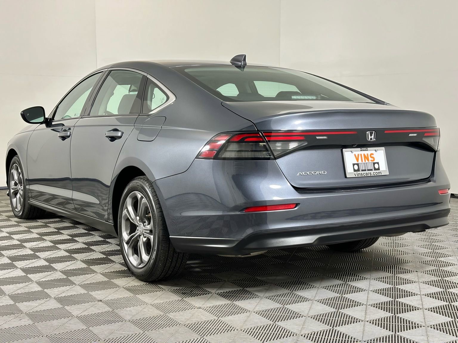Used 2024 Honda Accord EX image 28