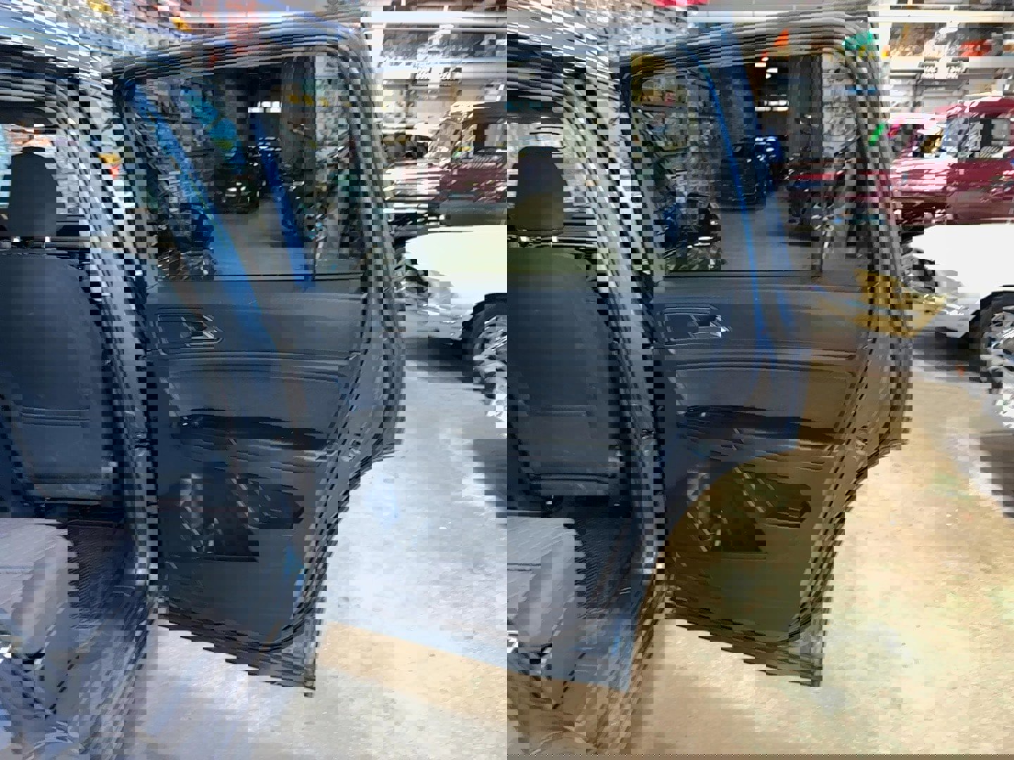 Used 2018 Volkswagen Atlas S image 74