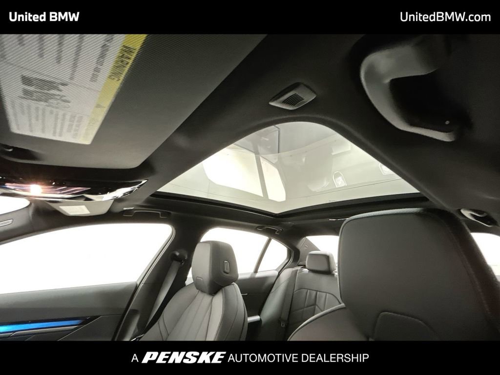 New 2026 BMW 550e xDrive w/ Premium Package image 20