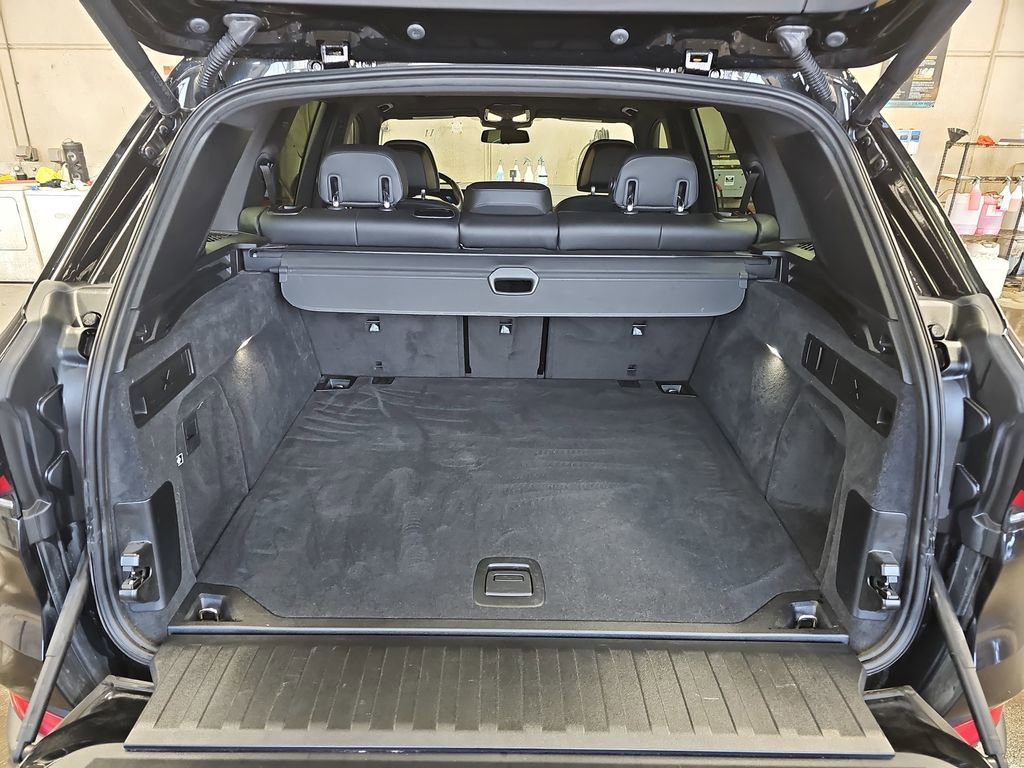 Used 2024 BMW X5 xDrive40i w/ Premium Package AWD/4WD image 12
