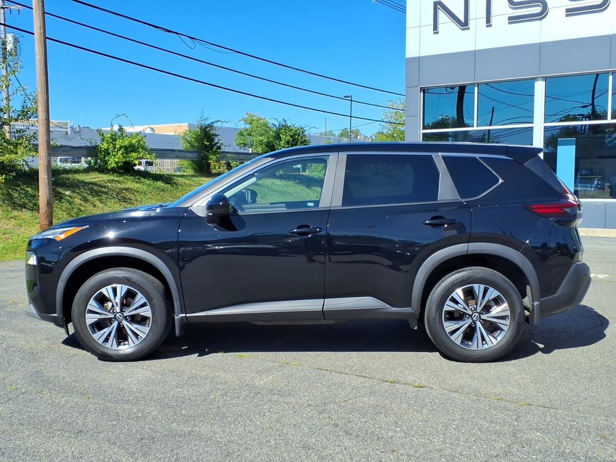 Used 2023 Nissan Rogue SV AWD/4WD image 8