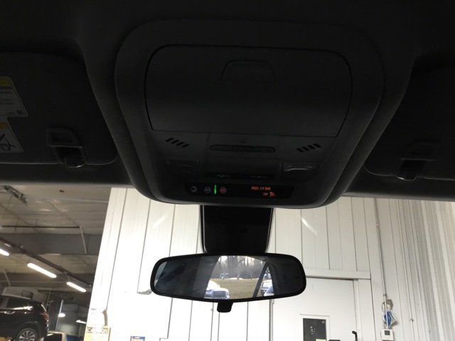 Used 2021 Chevrolet Equinox LT image 29