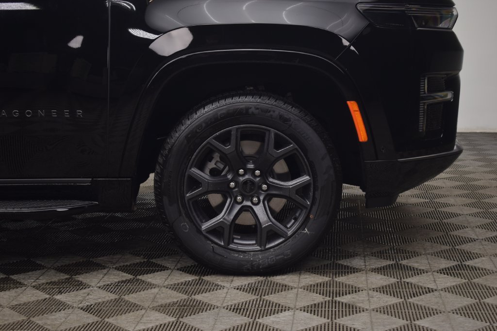 New 2026 Jeep Grand Wagoneer Limited AWD/4WD image 7