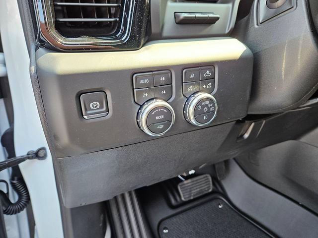 New 2026 GMC Sierra 3500 AT4 w/ AT4 Premium Plus Package AWD/4WD image 26