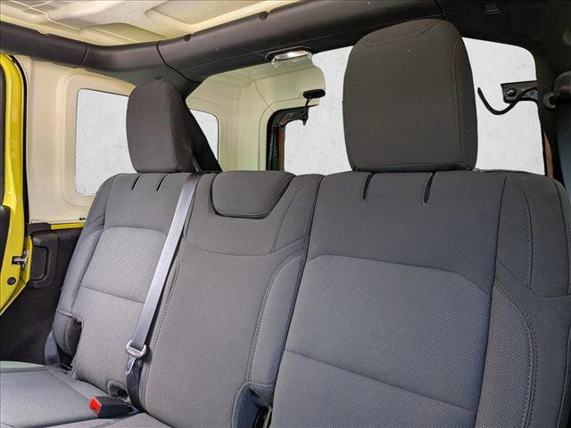 Used 2023 Jeep Wrangler Unlimited Sport AWD/4WD image 15