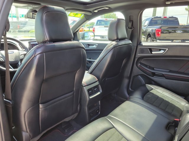Certified 2023 Ford Edge ST-Line AWD/4WD image 11