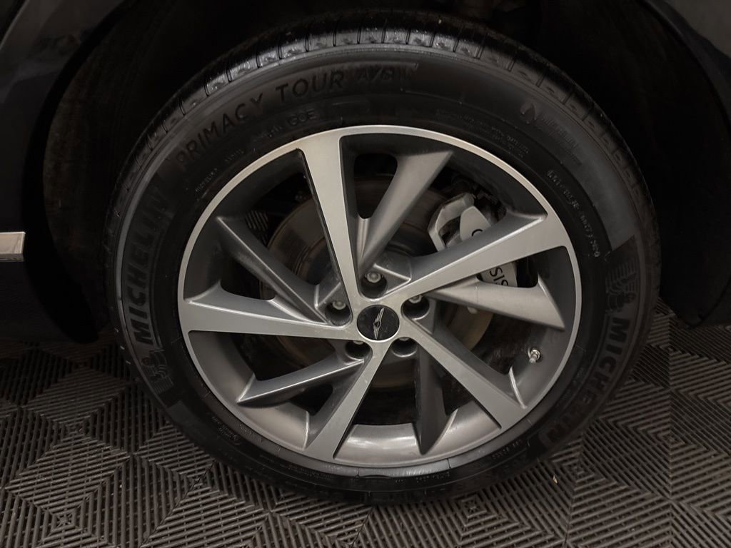 Used 2025 Genesis GV80 2.5T Select image 27