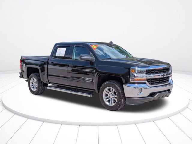 Used 2018 Chevrolet Silverado 1500 LT w/ All Star Edition AWD/4WD image 2