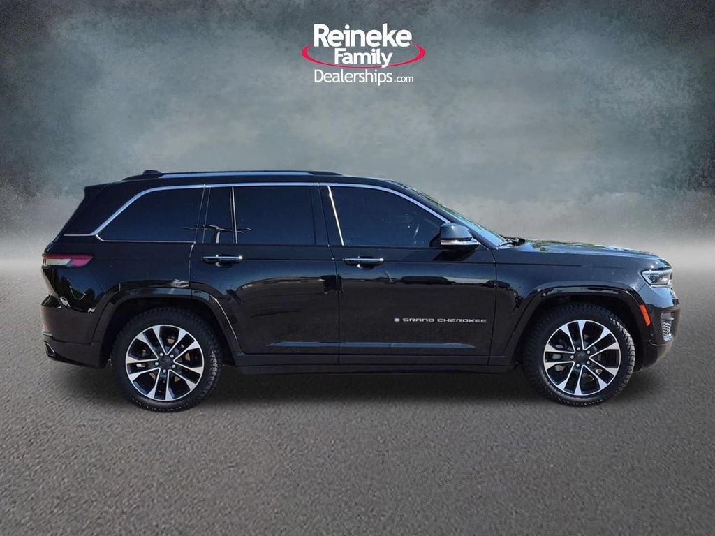 Used 2022 Jeep Grand Cherokee Overland AWD/4WD image 5