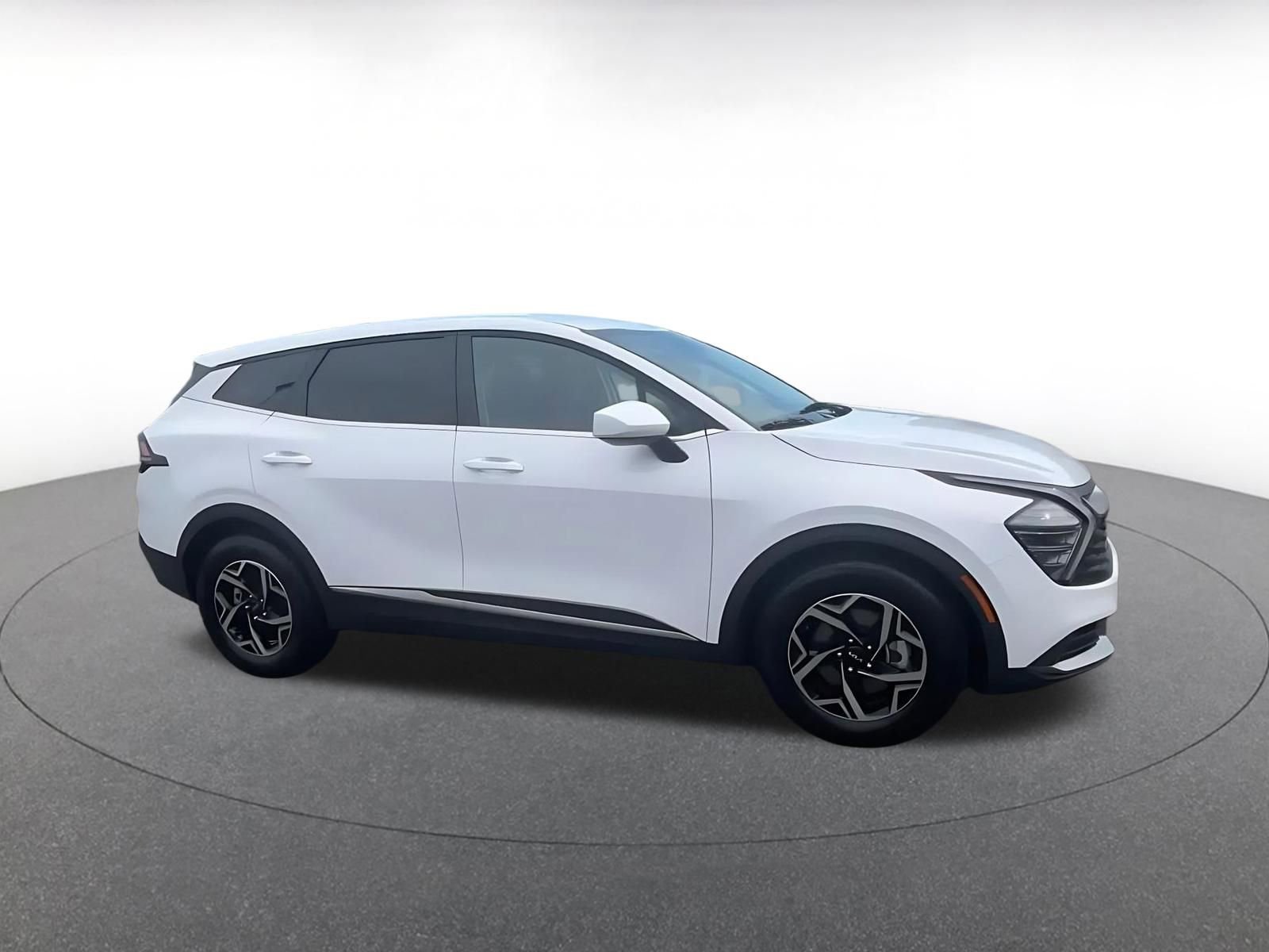 Used 2025 Kia Sportage LX FWD video 2