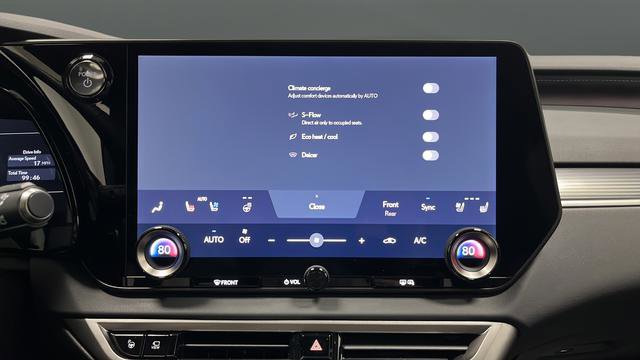 Used 2025 Lexus RX 500h F Sport image 18