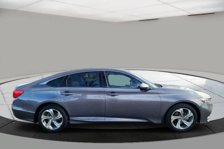 Used 2018 Honda Accord EX image 6