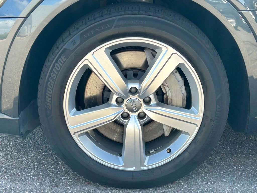 Used 2019 Audi e-tron Premium Plus AWD/4WD image 38