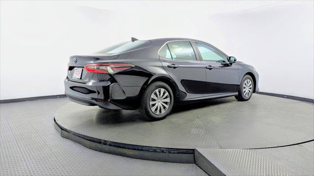 Used 2023 Toyota Camry LE FWD image 8