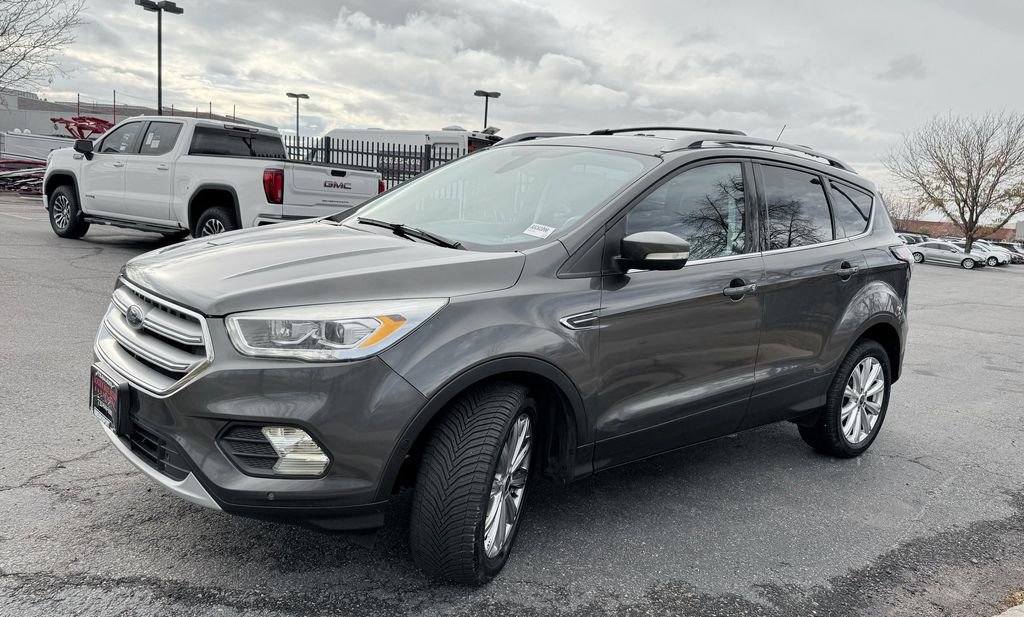 Used 2018 Ford Escape Titanium image 4